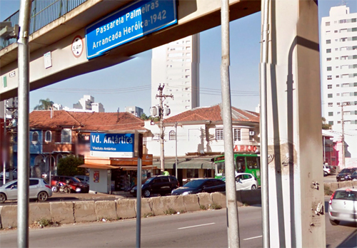 Passarela e viaduto (Google Maps)