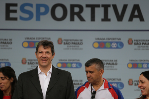 Prefeito Fernando Haddad durante abertura da Virada no Pacaembu (Cesar Ogata/Secom)