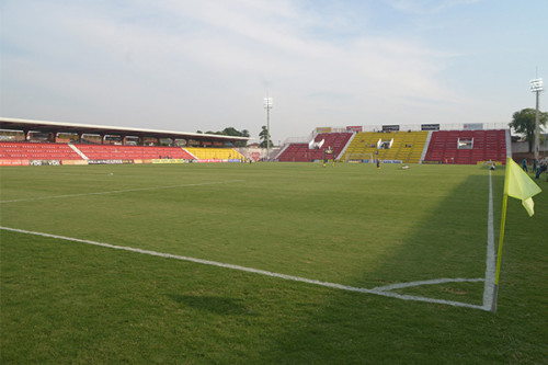 Estádio José Liberatti, no Rochdale, em Osasco (GO Audax)