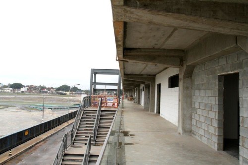 Parte traseira do edifício de apoio (José Cordeiro/SPTuris)