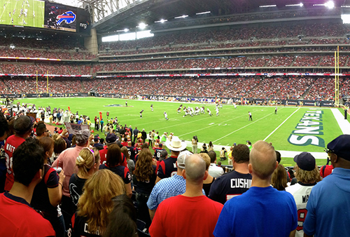 NRG Stadium em dia de futebol americano (Roy Luck)