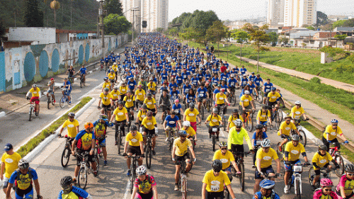 Passeio ciclístico do shopping Aricanduva na avenida Aricanduva (Divulgação)