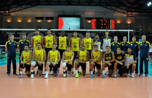 Em pé: Lucão (15), Vissotto (6), Isac (2), Dante (18), Eder (3); agachados: William (7), Maurício (22), Lipe (12), Bruninho (1), Lucarelli (8), Wallace (4) e Mario (19); clique na foto para ampliá-la
