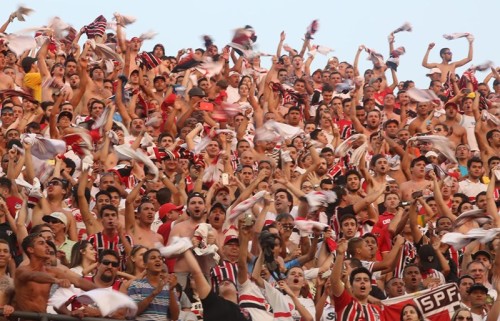 Torcida do São Paulo no Morumbi (Rubens Chiri/saopaulofc.net)