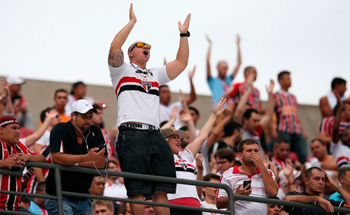 Torcida do São Paulo no Morumbi (Rubens Chiri/saopaulofc.net)