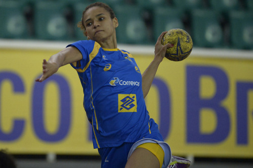 Alexandra Nascimento, ponta direita do Brasil (Alexandre Loureiro/Photo&Grafia)