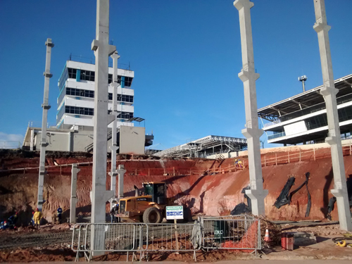 Obras em Interlagos em 9 de julho de 2015 (Andrei Spinassé/Esportividade)