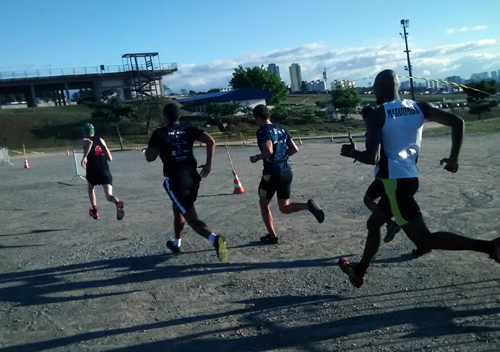 Largada da quarta bateria da Iron Race em Interlagos (Esportividade)