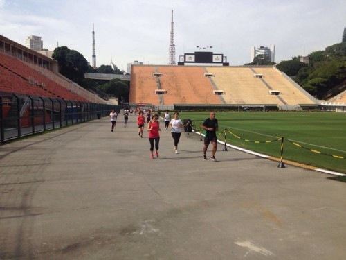 Pista do Pacaembu é de concreto (Facebook do secretário Celso Jatene)