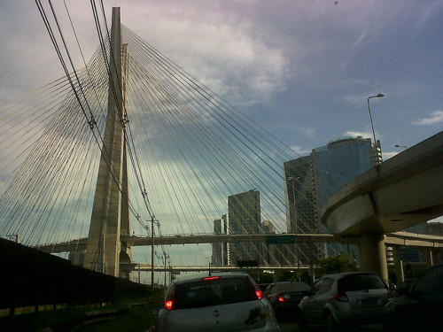 Marginal do Pinheiros travada (flickr do Milton Jung)