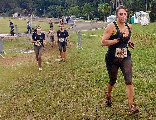 Últimos metros da Iron Race na Escola Superior de Soldados (Esportividade)