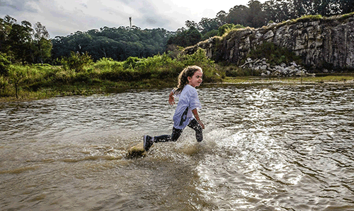 Iron Kids na pedreira Anhanguera, em Cajamar (Iron Race/Divulgação)